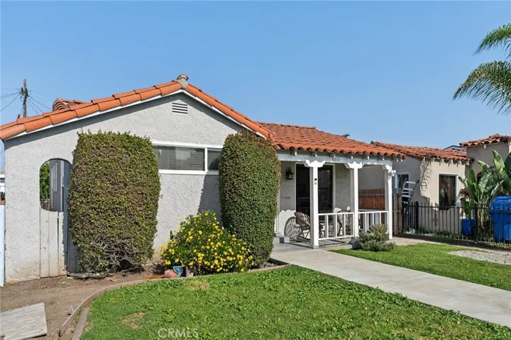 6010 8th Avenue, Los Angeles, California 90043