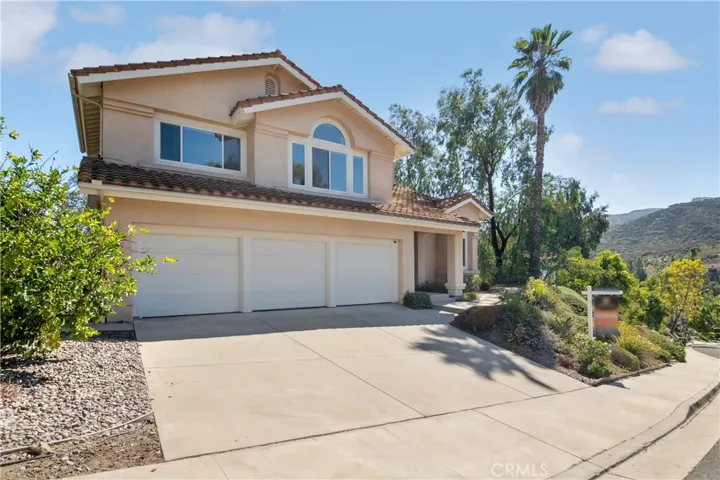 2660 Grandoaks Drive, Westlake Village, California 91361