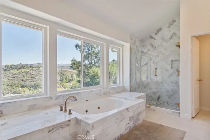2660 Grandoaks Drive, Westlake Village, California 91361