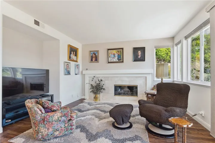 2660 Grandoaks Drive, Westlake Village, California 91361