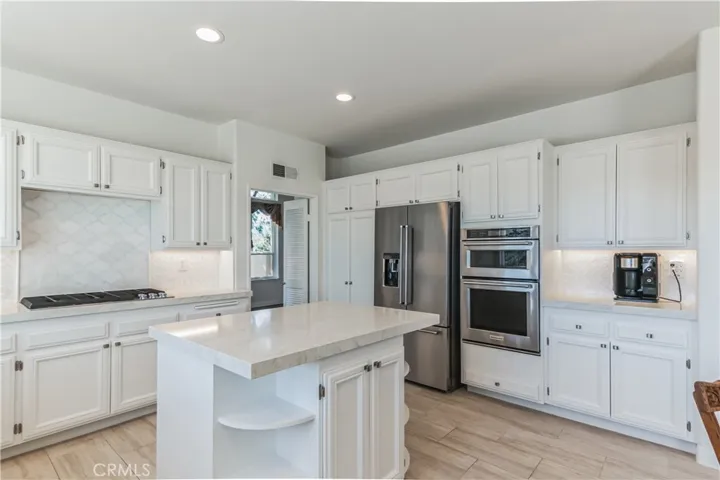 2660 Grandoaks Drive, Westlake Village, California 91361