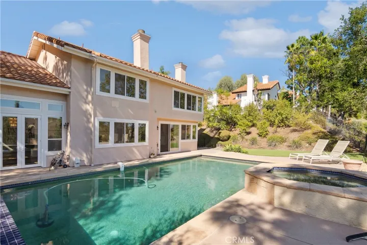 2660 Grandoaks Drive, Westlake Village, California 91361