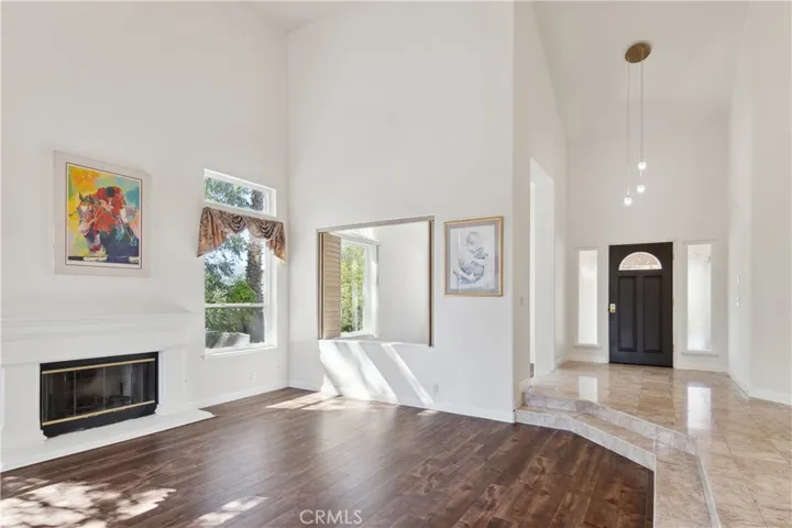 2660 Grandoaks Drive, Westlake Village, California 91361