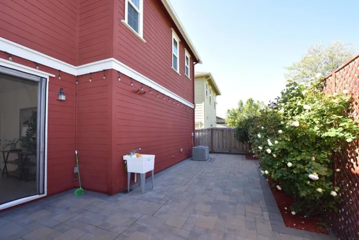 4961 Bunkhouse, Fremont, California 94555