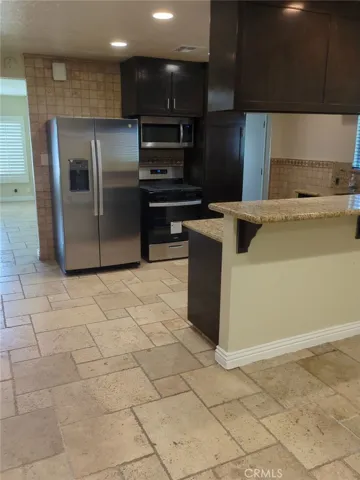 5127 Lindley Avenue, Tarzana, California 91356