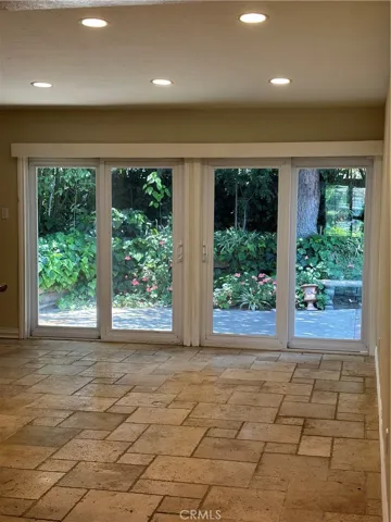 5127 Lindley Avenue, Tarzana, California 91356
