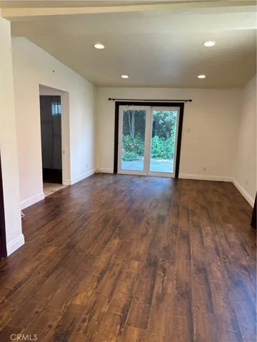 5127 Lindley Avenue, Tarzana, California 91356