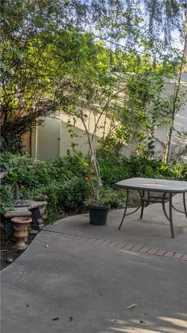 5127 Lindley Avenue, Tarzana, California 91356
