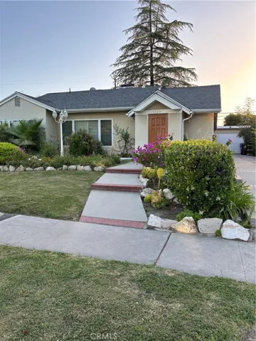 5127 Lindley Avenue, Tarzana, California 91356