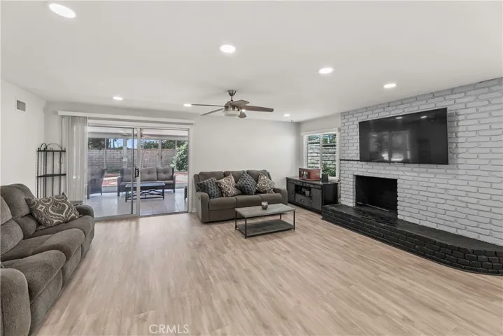 Nice open floorplan.