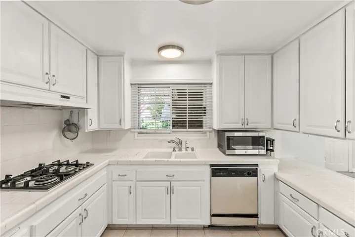 16914 Kinzie Street, Northridge, California 91343