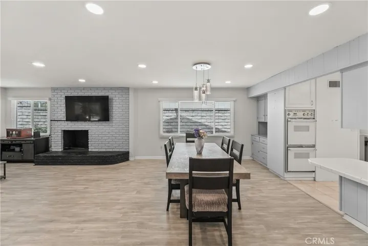 16914 Kinzie Street, Northridge, California 91343
