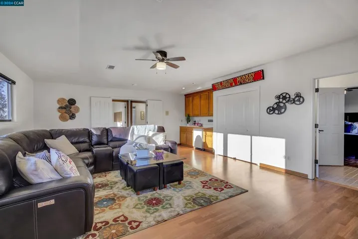 1255 Beach Ct, Discovery Bay, California 94505