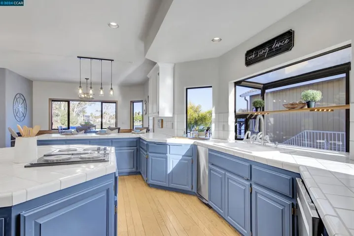 1255 Beach Ct, Discovery Bay, California 94505