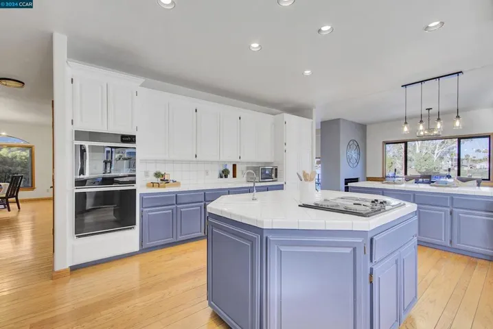 1255 Beach Ct, Discovery Bay, California 94505