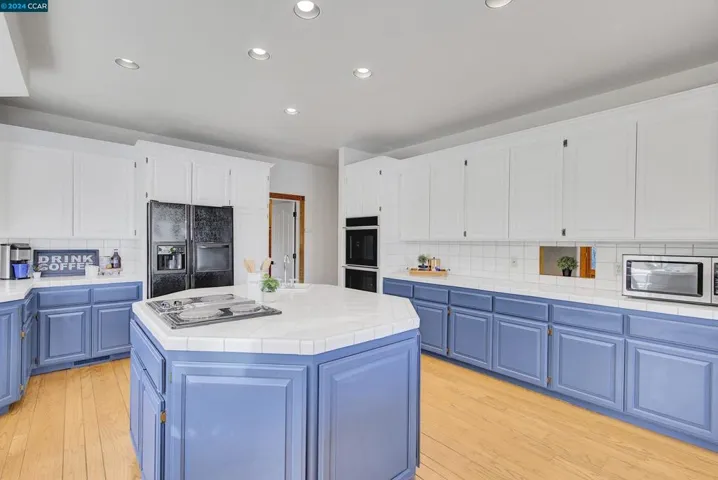 1255 Beach Ct, Discovery Bay, California 94505