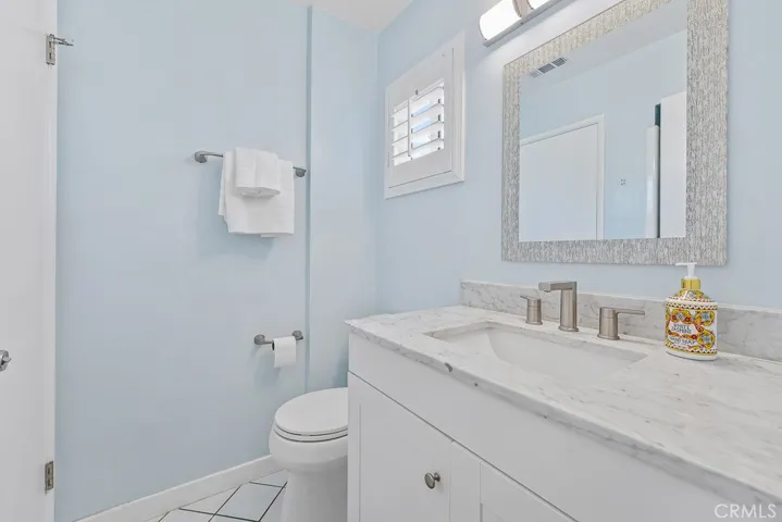 10530 Lesterford Avenue, Downey, California 90241