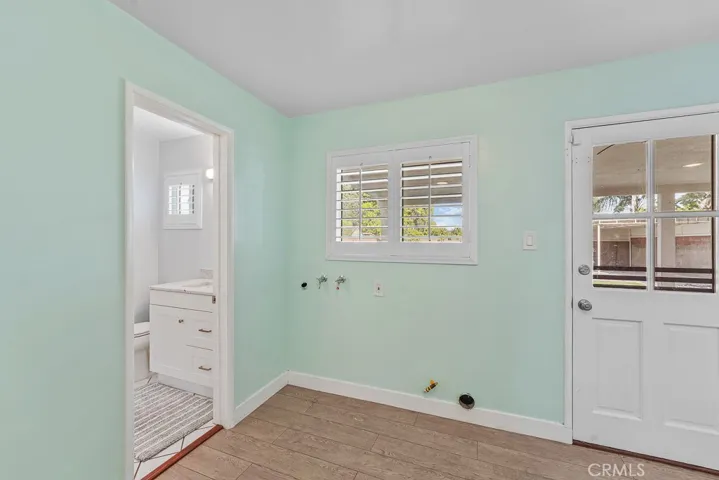 10530 Lesterford Avenue, Downey, California 90241