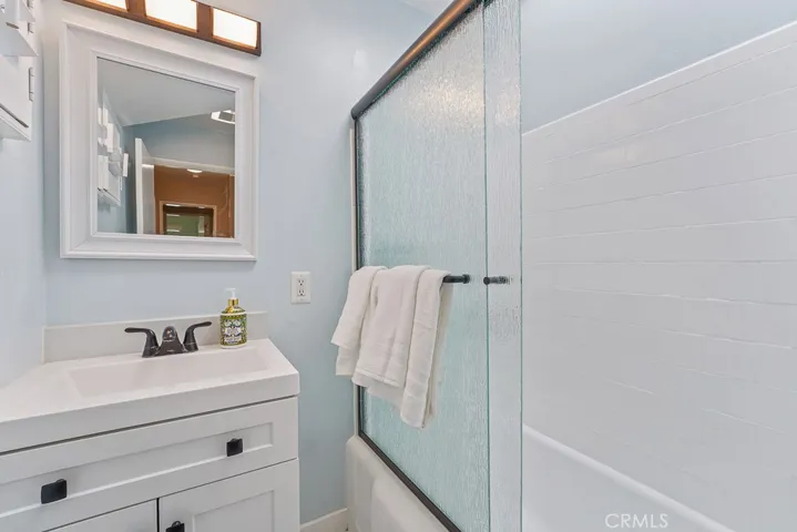 10530 Lesterford Avenue, Downey, California 90241