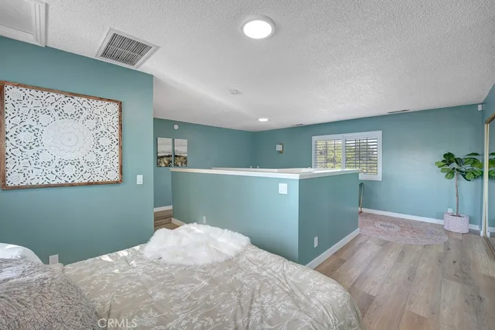 10530 Lesterford Avenue, Downey, California 90241