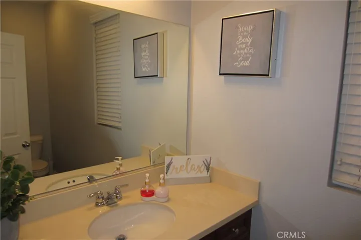 631 Calle Vibrante, Palm Desert, California 92211