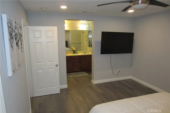 631 Calle Vibrante, Palm Desert, California 92211