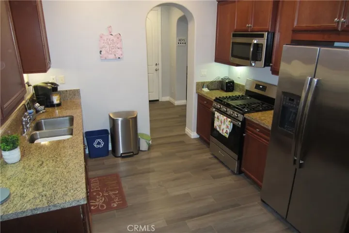 631 Calle Vibrante, Palm Desert, California 92211