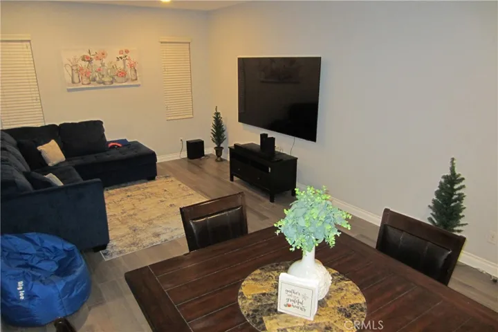 631 Calle Vibrante, Palm Desert, California 92211