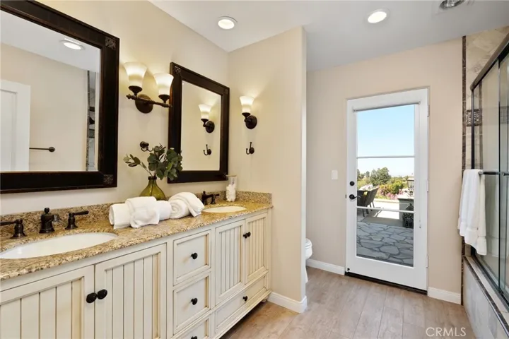 2035 Via Visalia, Palos Verdes Estates, California 90274