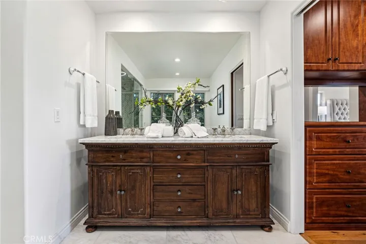 2035 Via Visalia, Palos Verdes Estates, California 90274