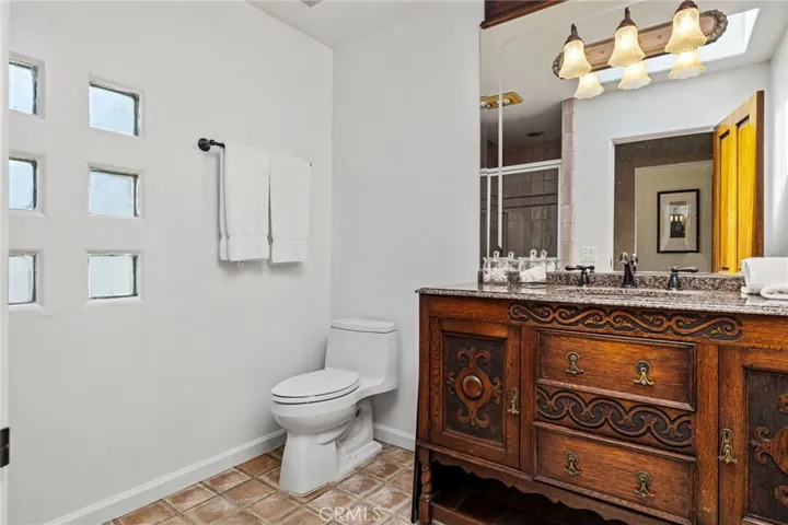 2035 Via Visalia, Palos Verdes Estates, California 90274