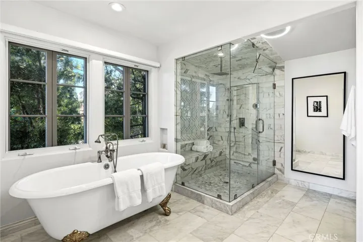 2035 Via Visalia, Palos Verdes Estates, California 90274