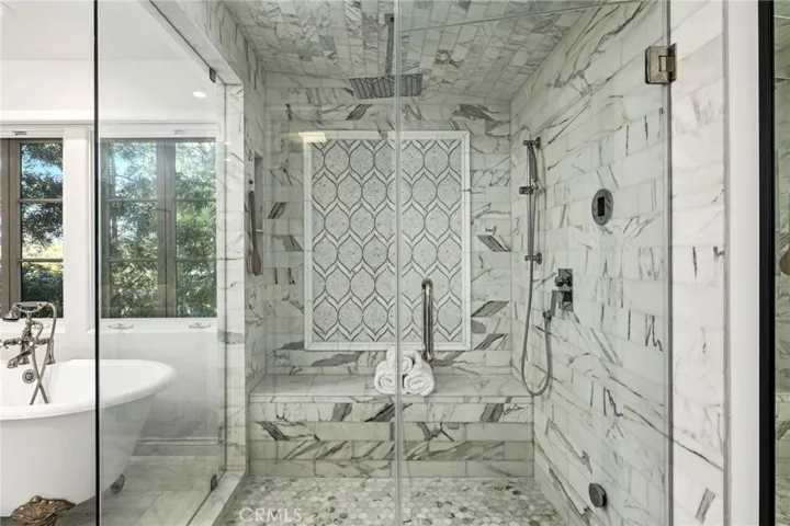 2035 Via Visalia, Palos Verdes Estates, California 90274