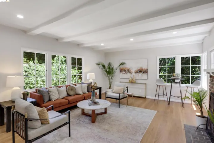 1859 Trestle Glen, Piedmont, California 94610