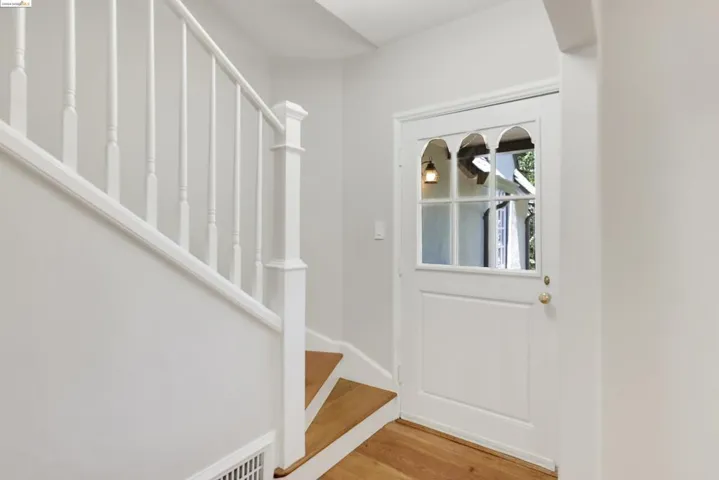 1859 Trestle Glen, Piedmont, California 94610