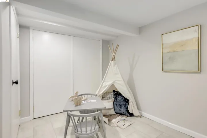 1859 Trestle Glen, Piedmont, California 94610
