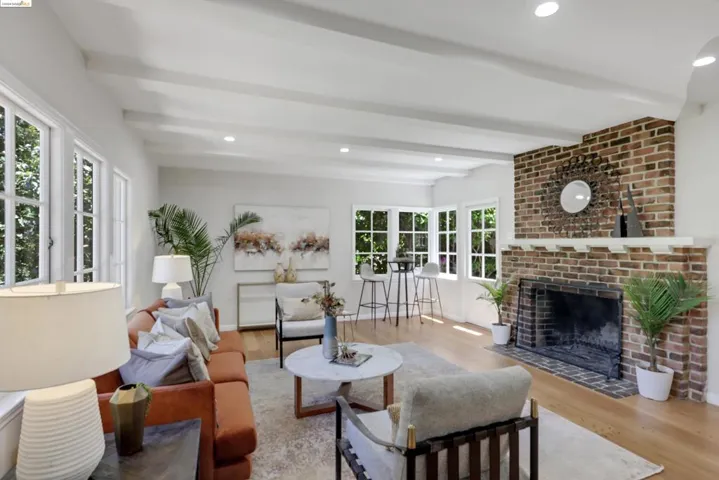 1859 Trestle Glen, Piedmont, California 94610