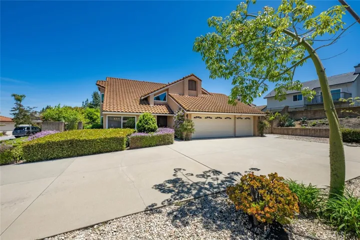 1123 N Heavenly Valley Circle, Walnut, California 91789