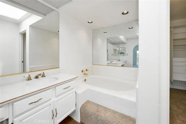 1123 N Heavenly Valley Circle, Walnut, California 91789
