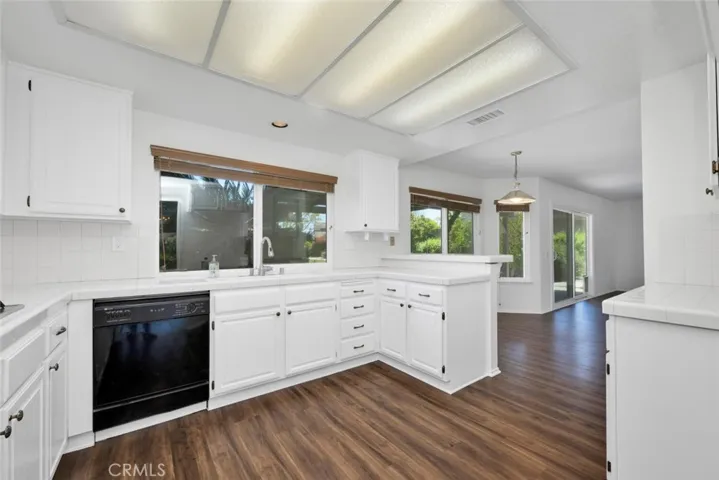 1123 N Heavenly Valley Circle, Walnut, California 91789