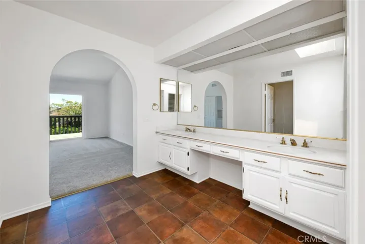 1123 N Heavenly Valley Circle, Walnut, California 91789