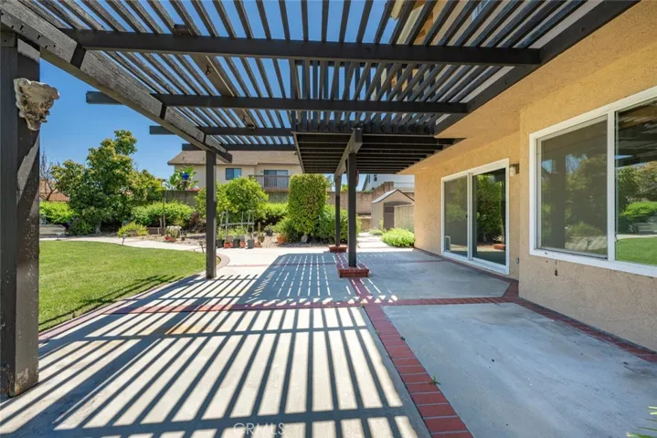 1123 N Heavenly Valley Circle, Walnut, California 91789