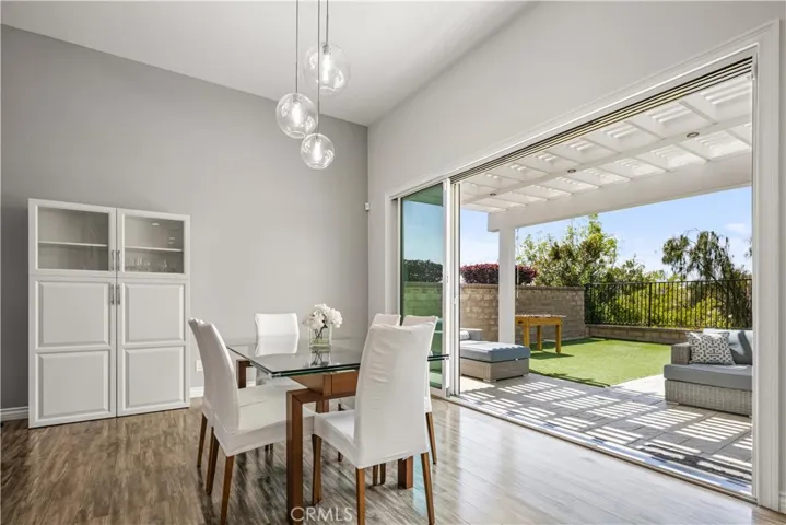 28463 Jerry Place, Saugus, California 91350