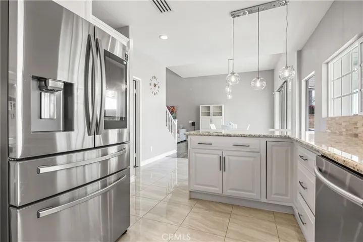 28463 Jerry Place, Saugus, California 91350