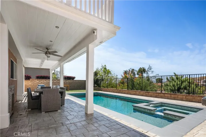 28463 Jerry Place, Saugus, California 91350