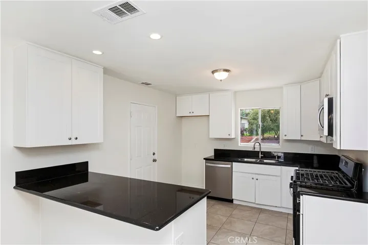 4055 Mt Vernon Avenue, Riverside, California 92507