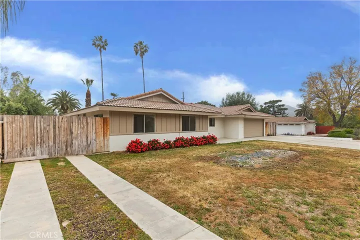 4055 Mt Vernon Avenue, Riverside, California 92507