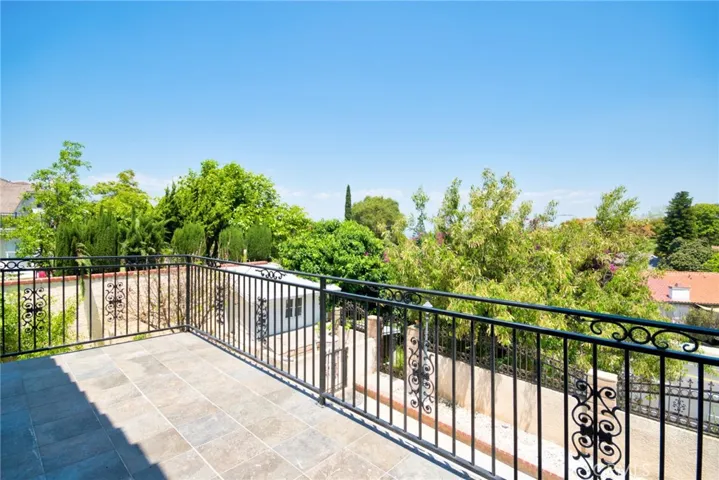3384 Dolonita Avenue, Hacienda Heights, California 91745