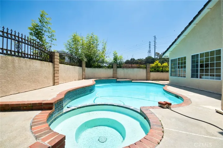 3384 Dolonita Avenue, Hacienda Heights, California 91745