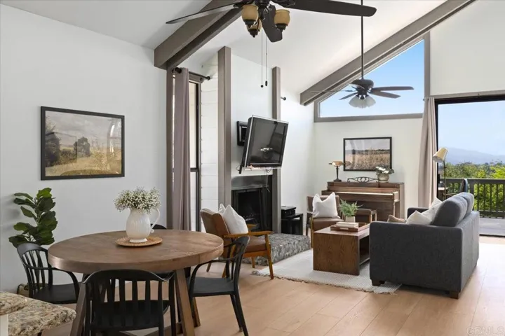 831 S Broadway, Escondido, California 92025